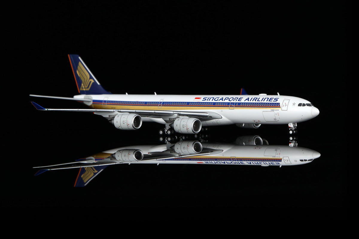 HX Models A530116F 1:400 Singapore A340-500 9V-SGC "Flaps Down"