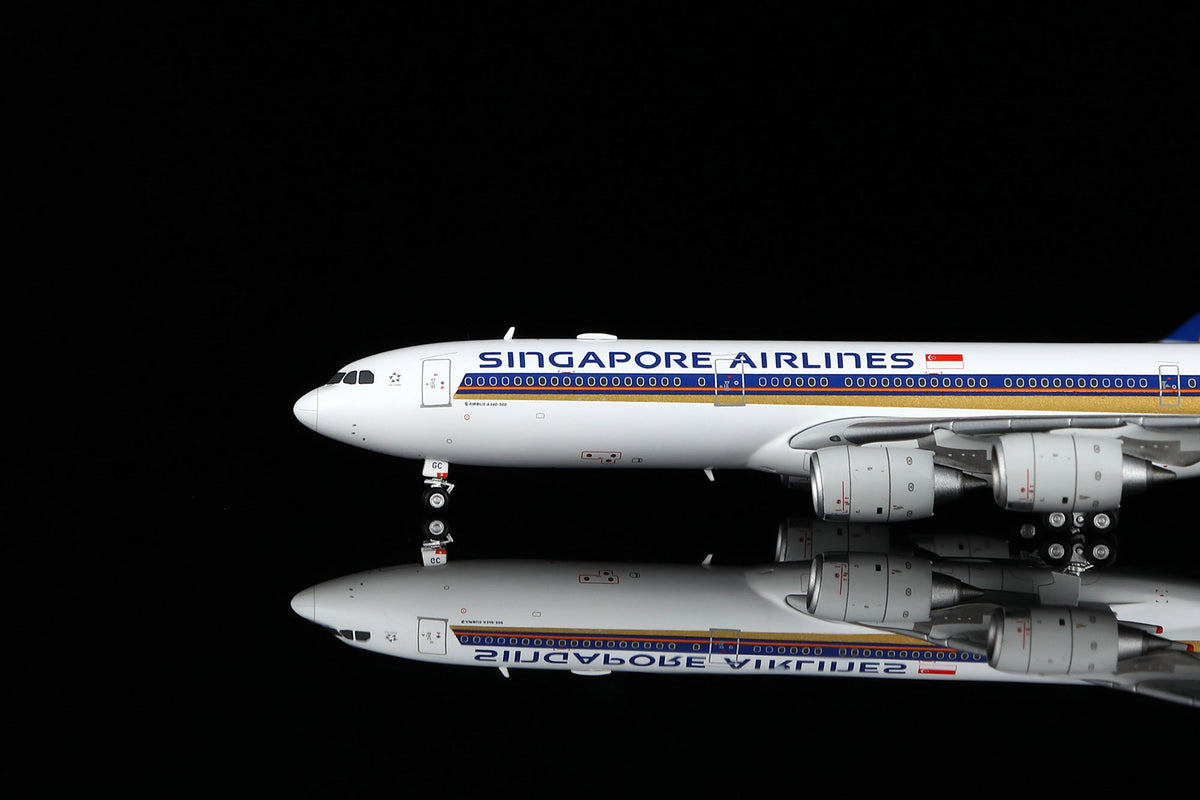 HX Models A530116F 1:400 Singapore A340-500 9V-SGC "Flaps Down"