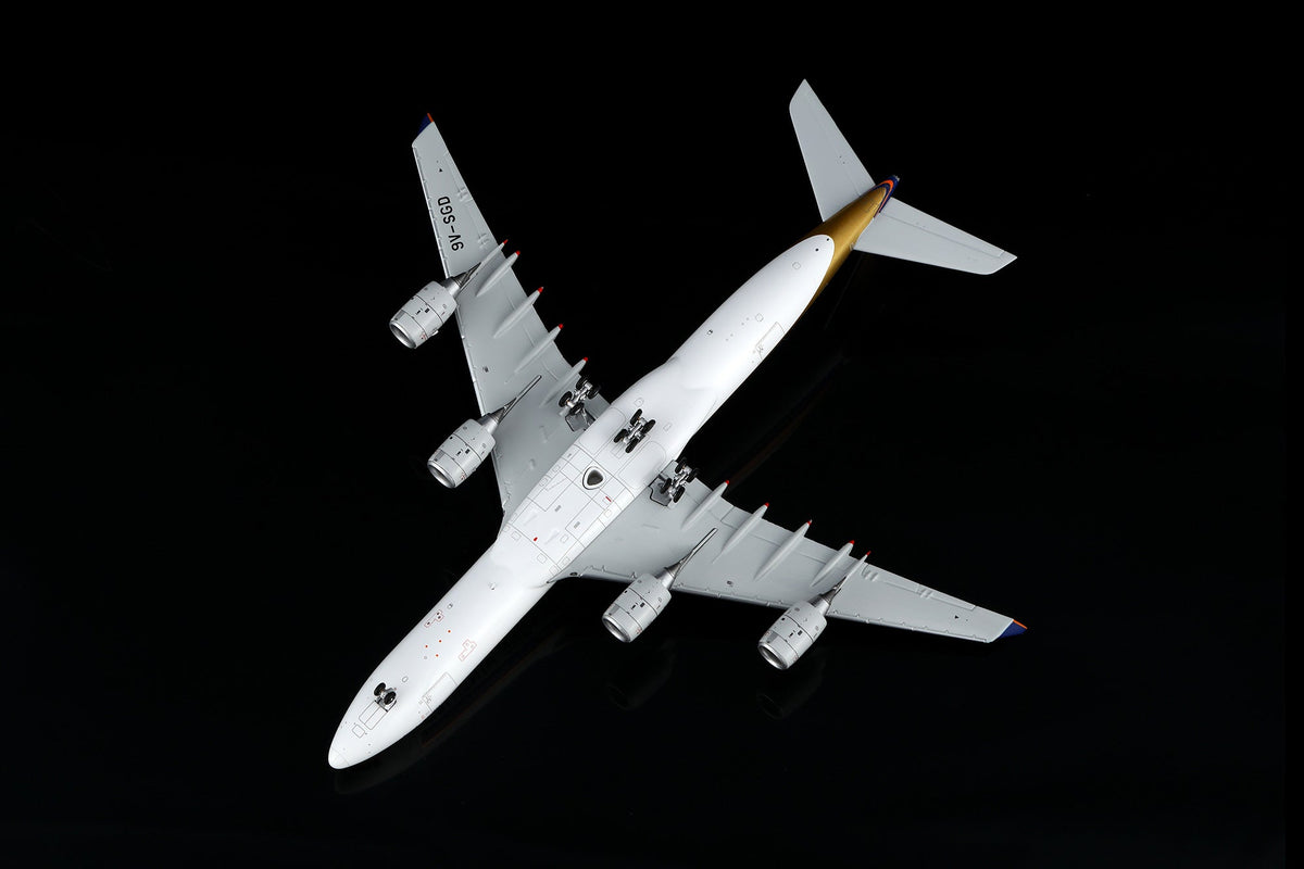 HX Models A530117F 1:400 Singapore A340-500 9V-SGD "Flaps Down"