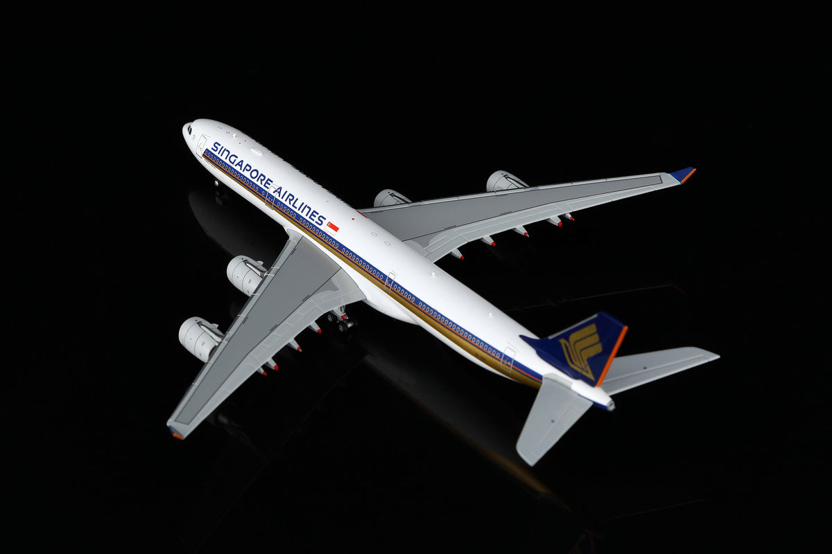 HX Models A530118F 1:400 Singapore A340-500 9V-SGE "Flaps Down"