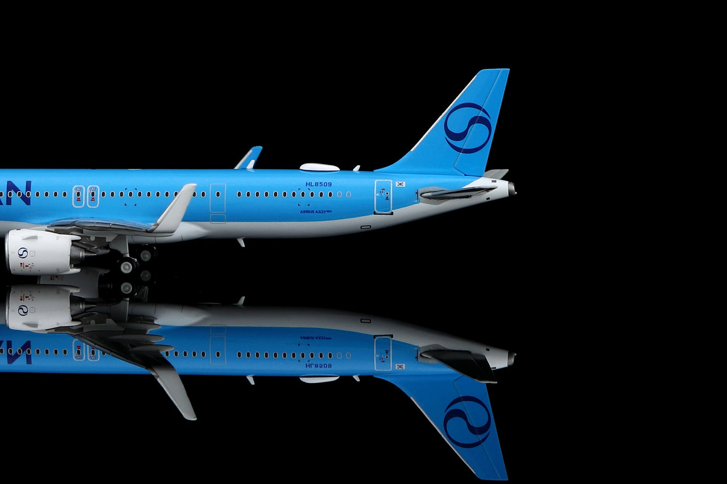 HX Models B420601 1:400 KOREAN A321 HL8509 New Livery