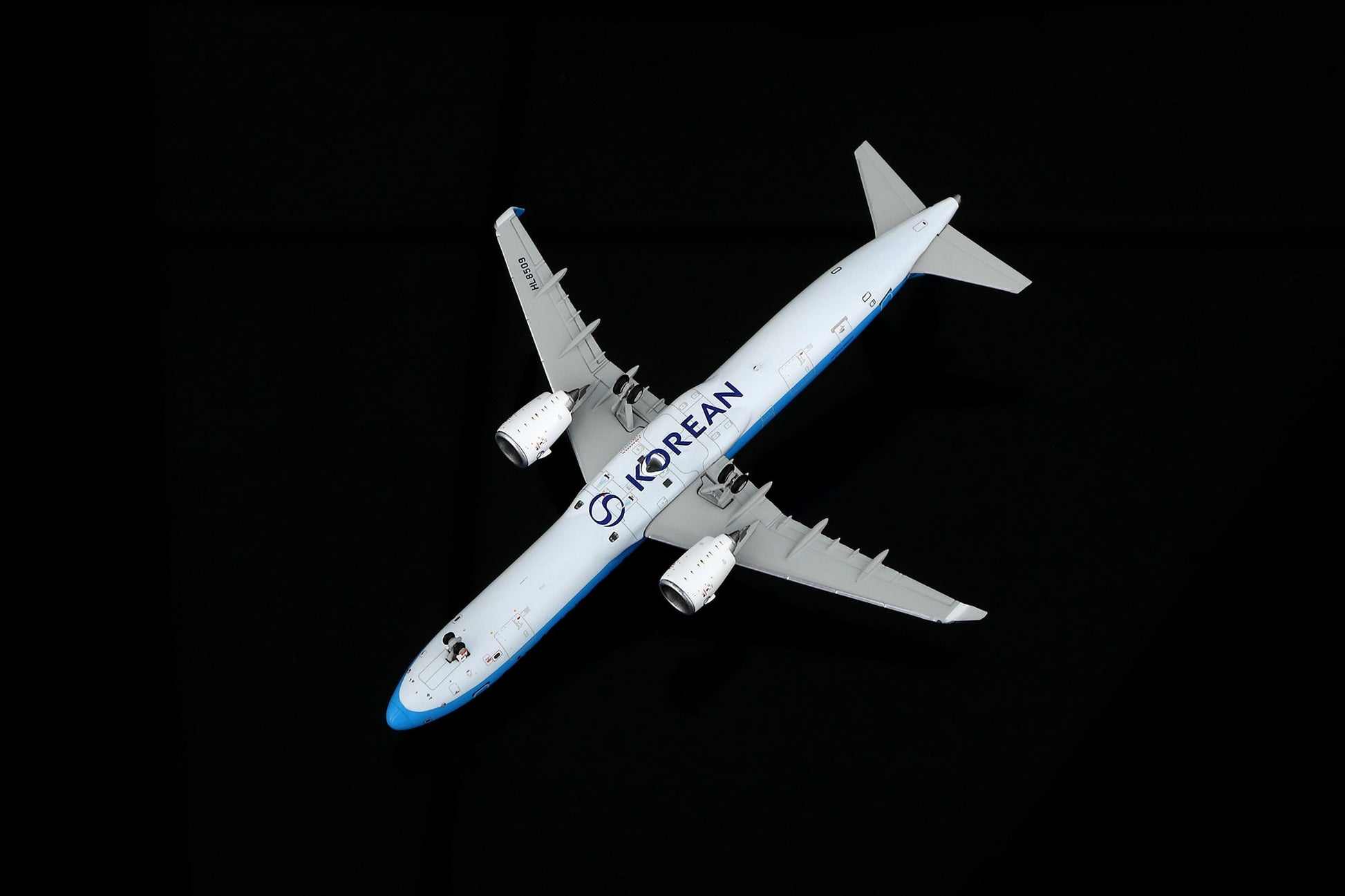HX Models B420601 1:400 KOREAN A321 HL8509 New Livery