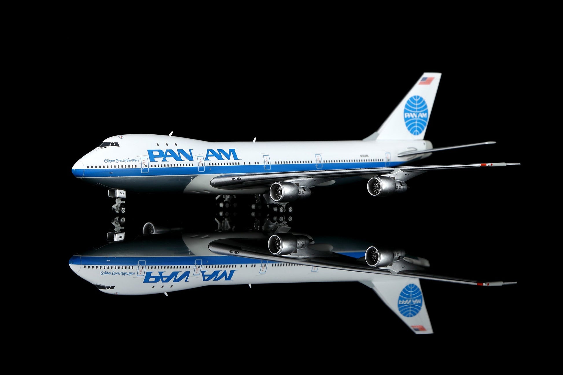 HX Models B551409P 1:400 Pan Am B747-100 "Clipper Crest of the Wave" N748PA
