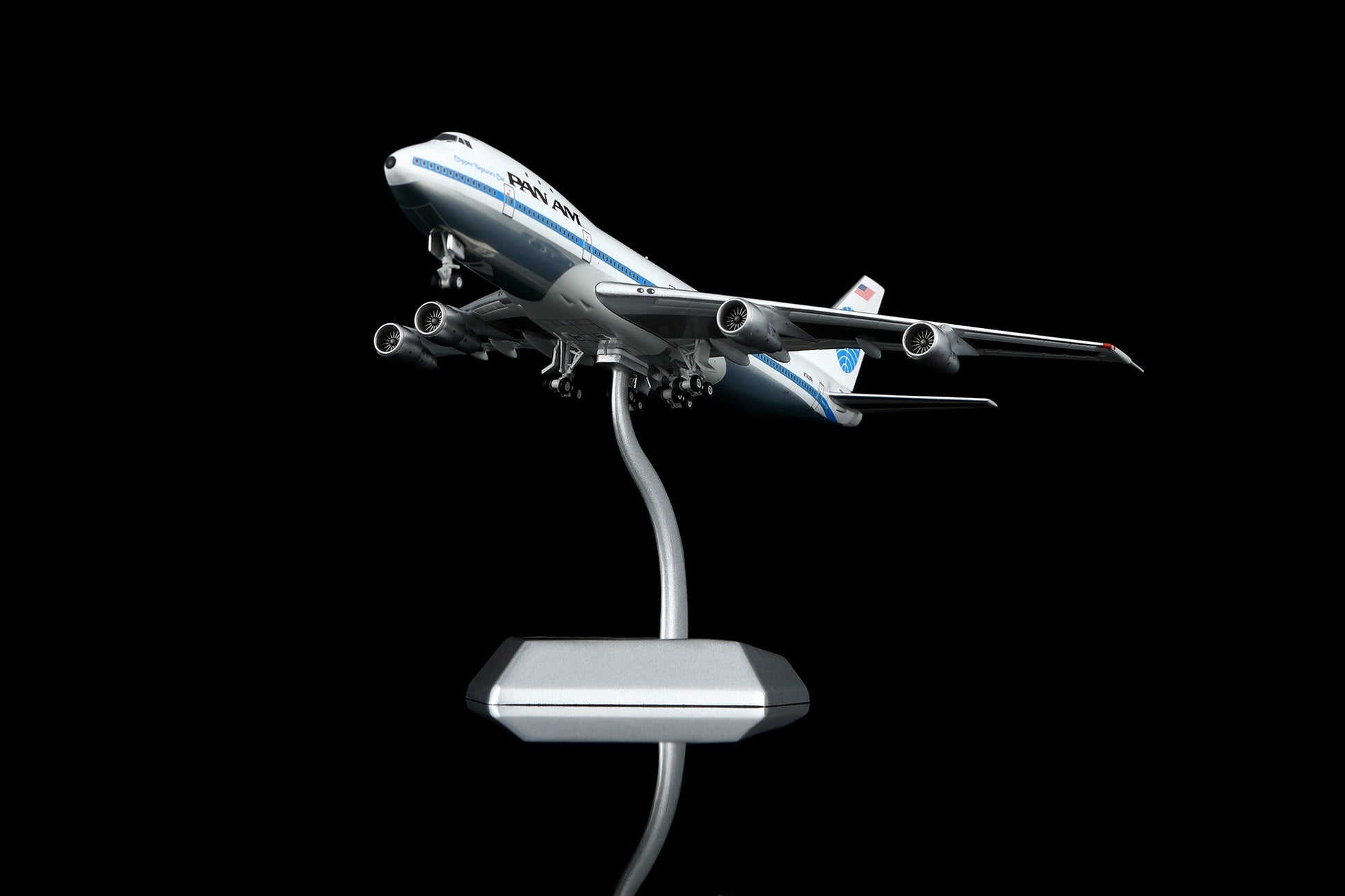 HX Models B551411P 1:400 Pan Am B747-100 N742PA "Clipper Neptune's Car"