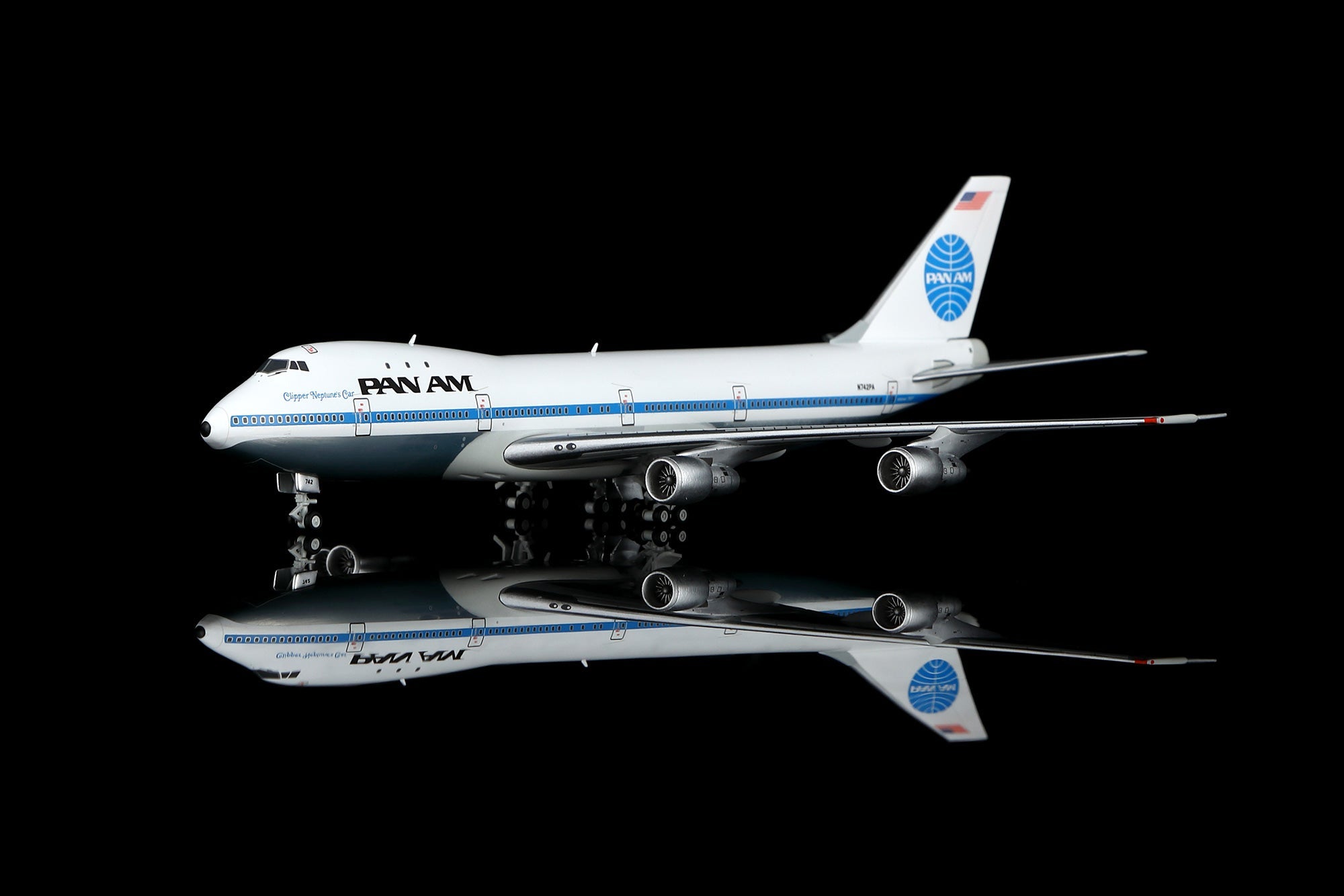 HX Models B551411PF 1:400 Pan Am B747-100 