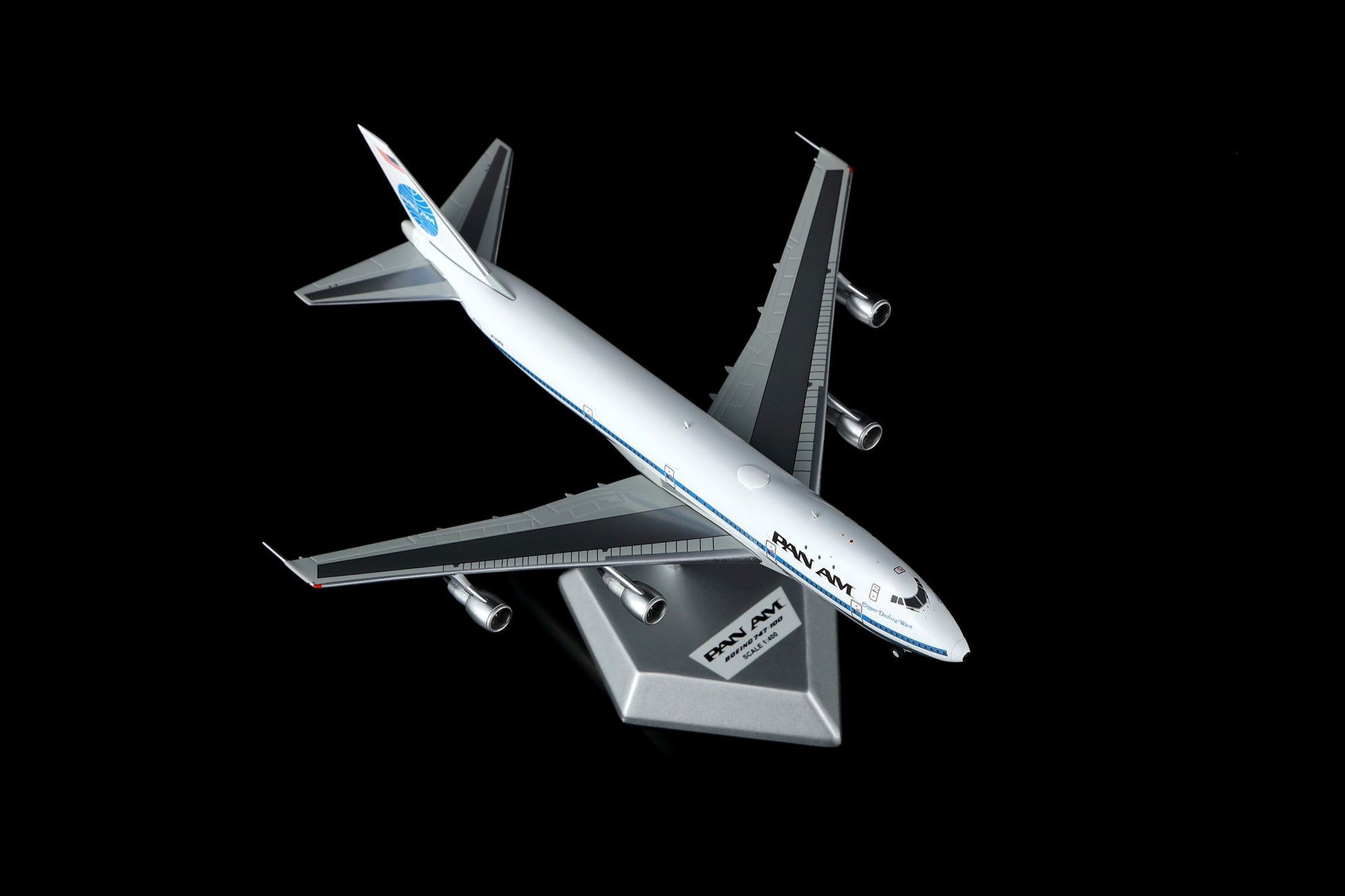 HX Models B551412P 1:400 Pan Am B747-100 "Clipper Dashing Wave" N749PA