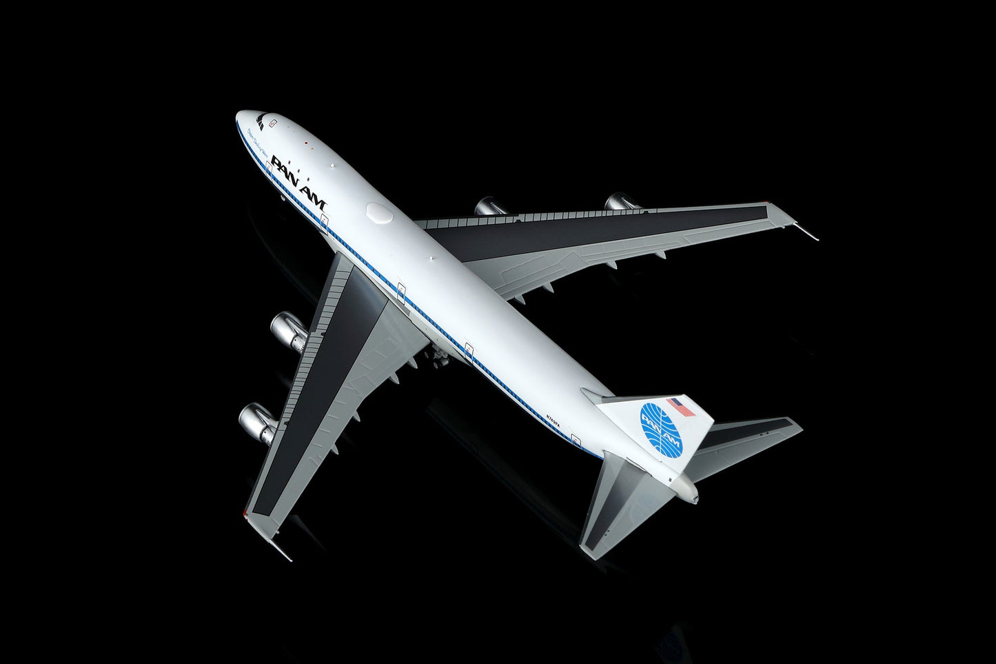 HX Models B551412PF 1:400 Pan Am B747-100 "Clipper Dashing Wave" "Flaps Down" N749PA