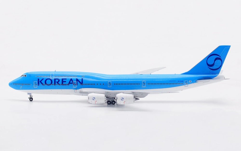 HX Models B631202 1:400 Korean Air Boeing B747 - 8 HL7638 "NEW Livery "Standard Version