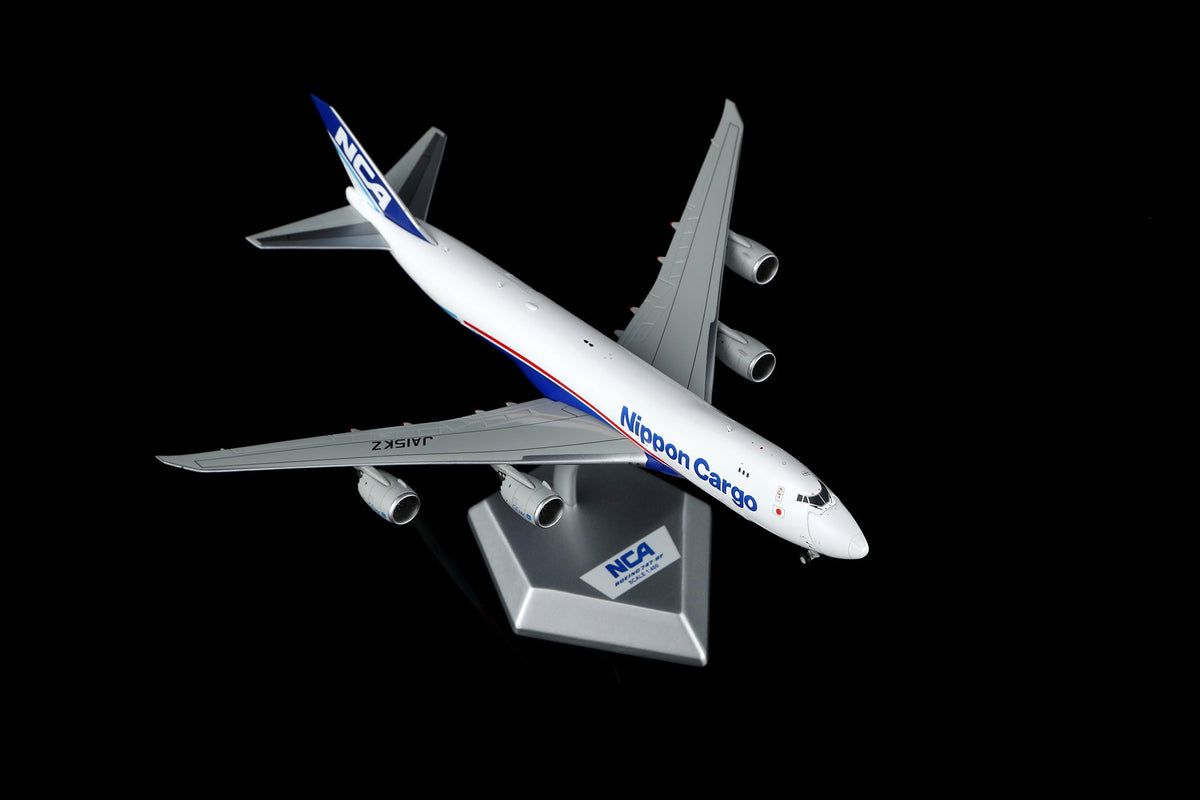 HX Models B632102C 1:400 Nippon Cargo Airlines B747-8F JA15KZ "Interactive Series"