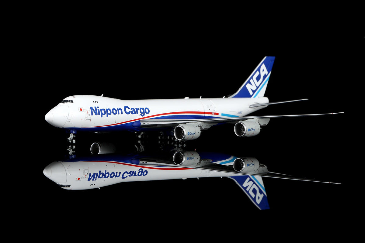HX Models B632102C 1:400 Nippon Cargo Airlines B747-8F JA15KZ "Interactive Series"