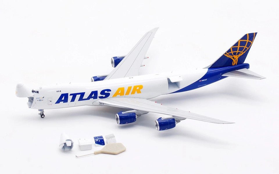 HX Models B632204C 1:400 Atlas Air Boeing B747 - 8F N862GT Interactive Version