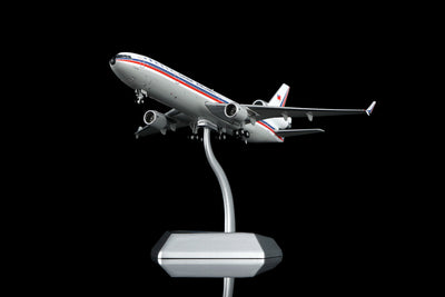 HX Models M101007F 1:400 China Airlines MD-11 B-150 "Flaps Down"