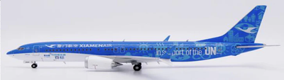 Pre-Order JC Wings LH2488 1:200 Xiamen Airlines Boeing 737 MAX 8 "in support of the UN" Reg: B-20CP