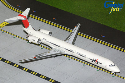 Gemini Jets G2JAL1330 1:200 Japan Airlines MD-90 JA002D (upgraded stand)