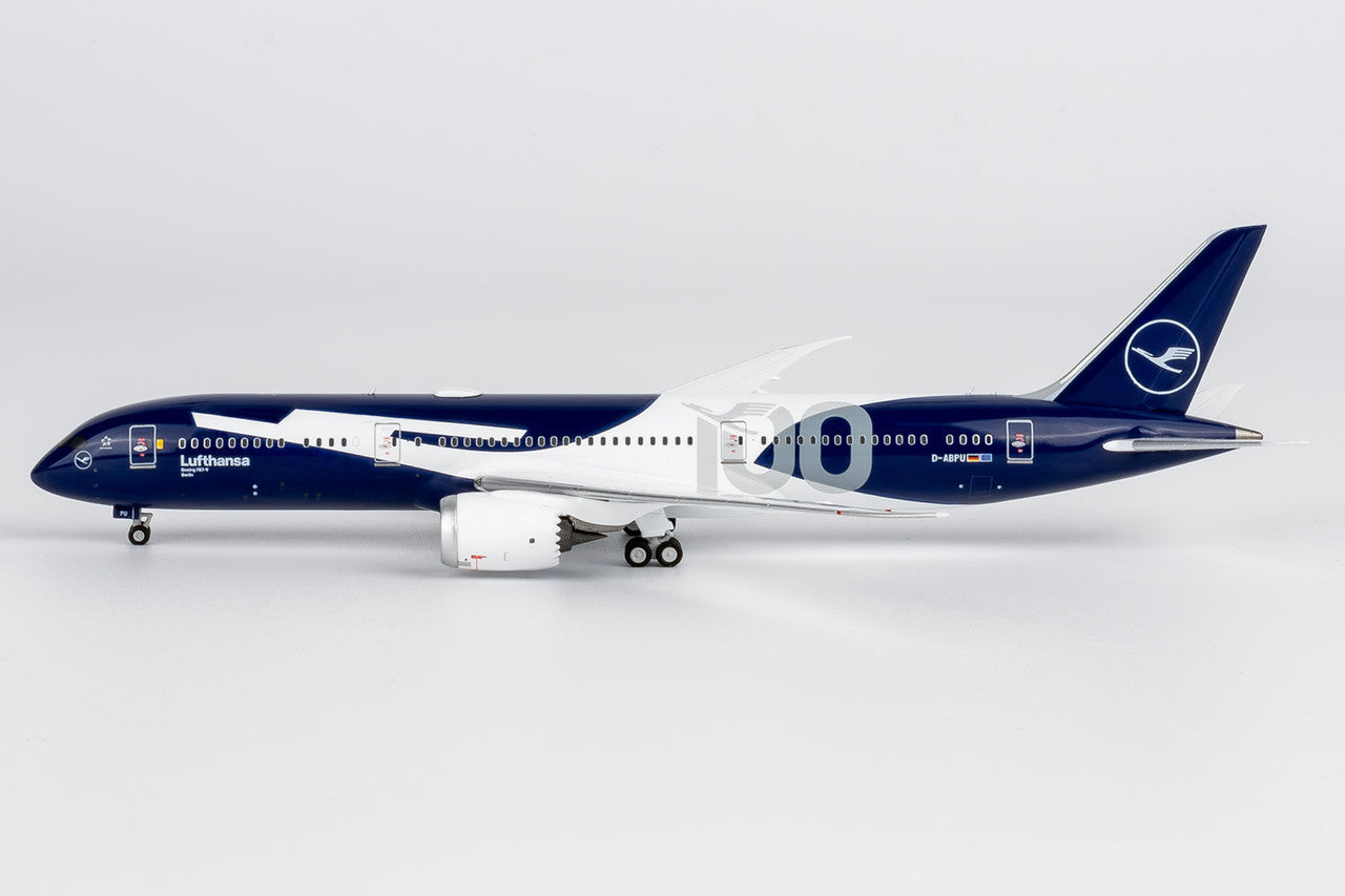 NG Models 55154 1:400 [ULTIMATE] Lufthansa 787-9 Dreamliner D-ABPU