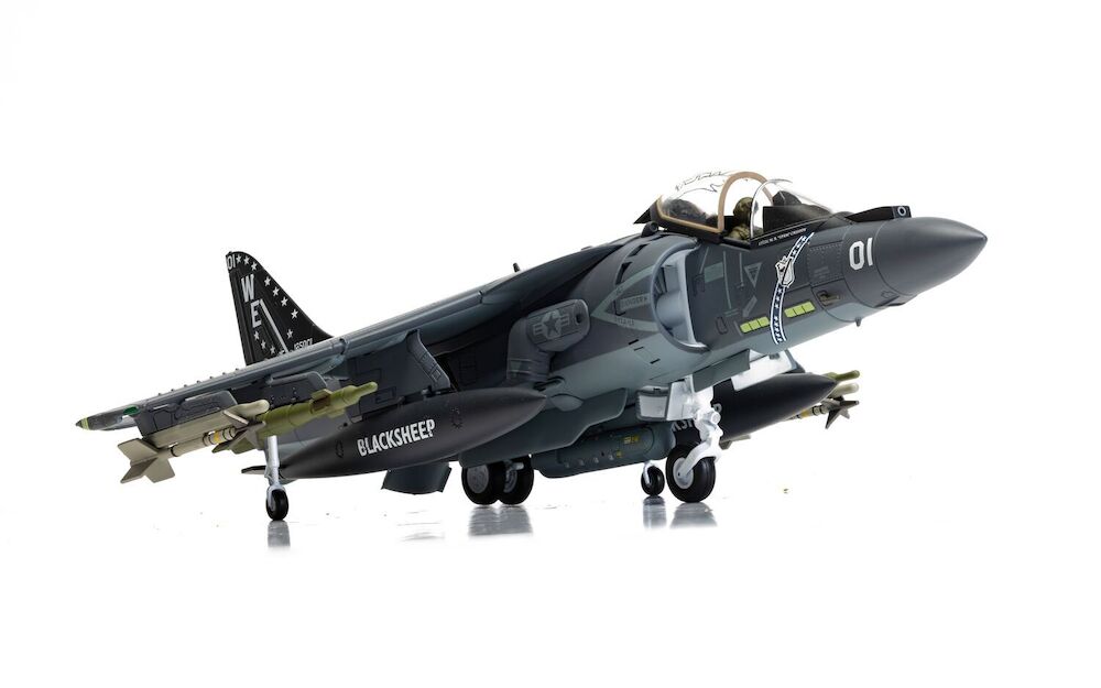 Corgi AA29303 1:48 Harrier II Plus AV-8B 165001/01 - VMA-214 'Black Sheep'