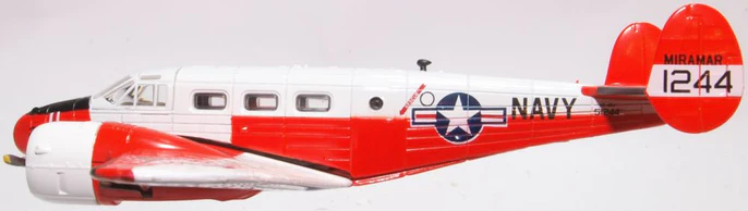 Oxford 72BE003 1:72 Beech UC-45J Expeditor US Navy Twin Beech NAS Miramar