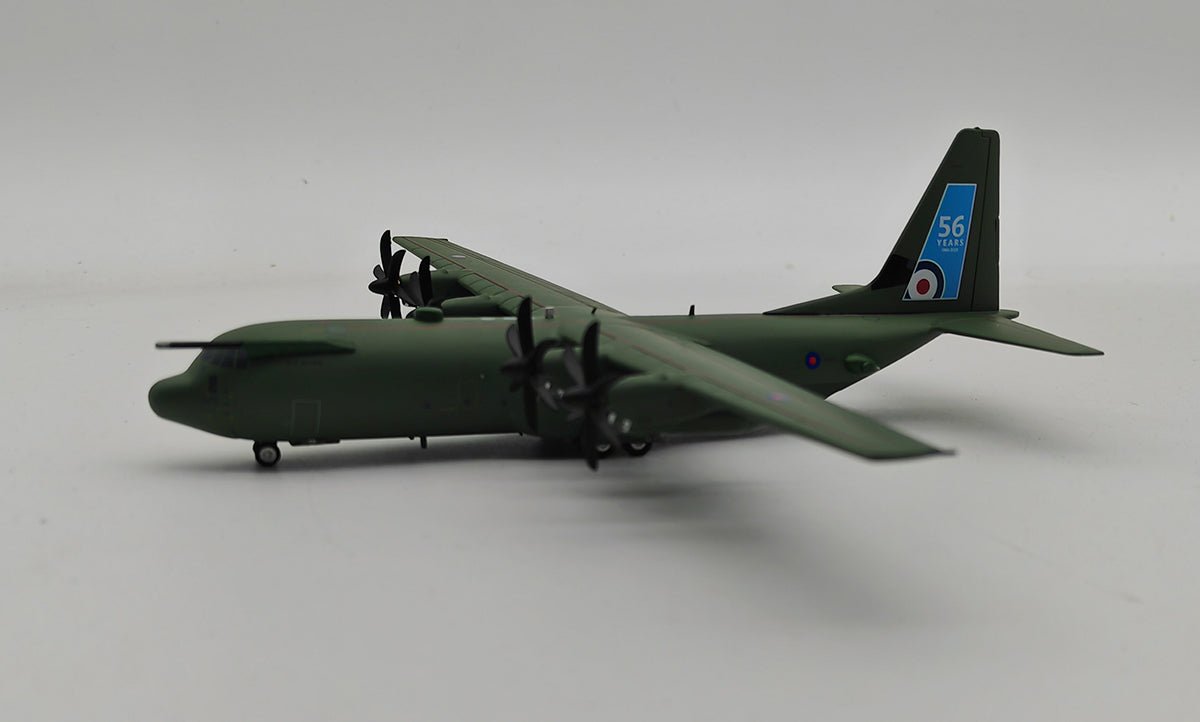 【INFLIGHT200】カナダ空軍CC-130J Hercules 1/200 Canadian Air Force Lockheed Martin CC-130J L-382 