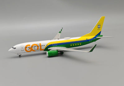Inflight IF738G30524 1:200 Gol Transportes Aereos Boeing 737 - 8EH PR - GUM