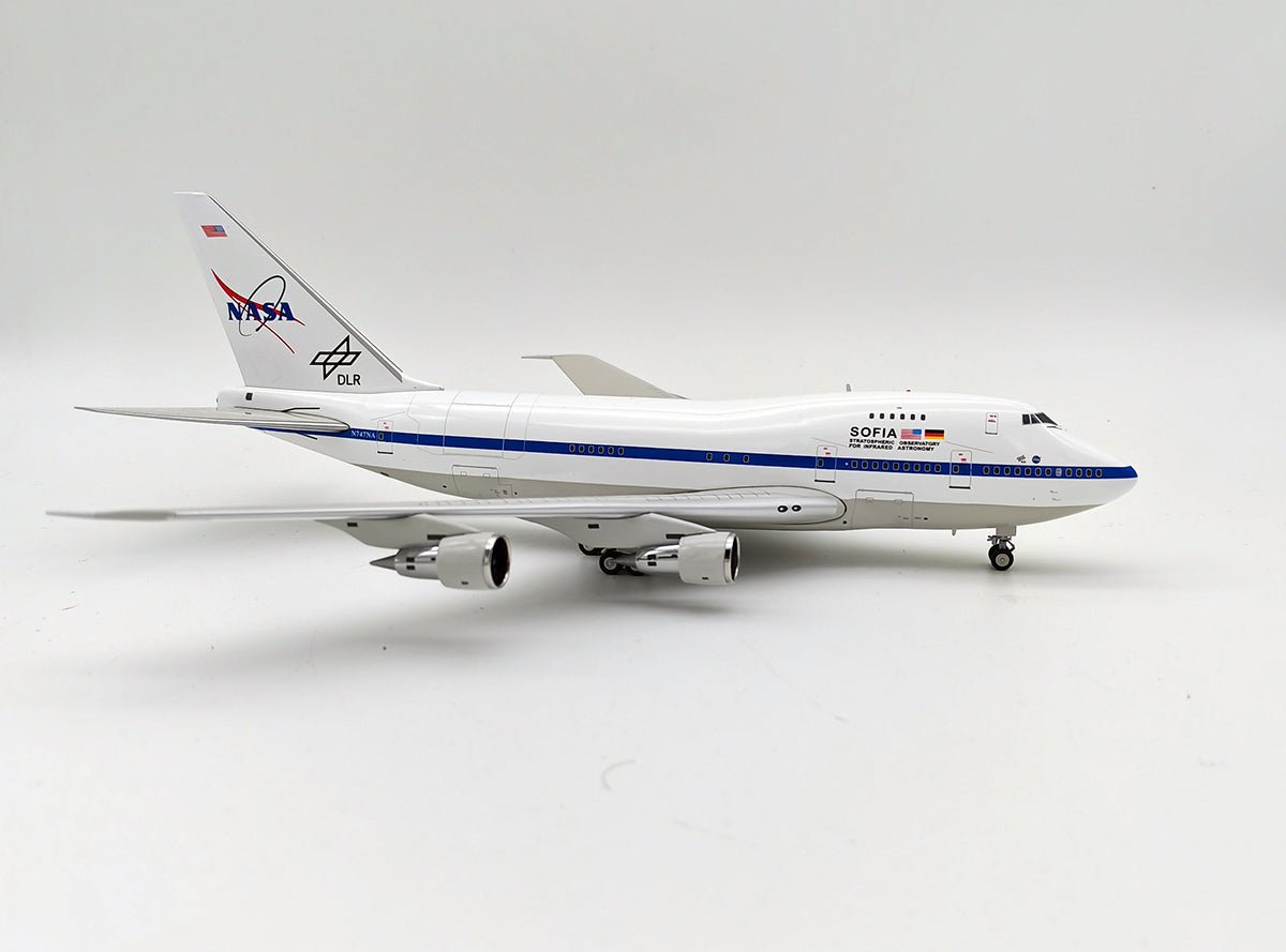 *Inflight IF747SPSOFIA02 1:200 NASA Boeing 747SP SOFIA with Key Chain