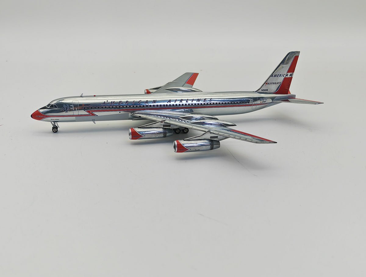 Inflight IF990AA0423P 1:200 American Airlines Convair CV - 990