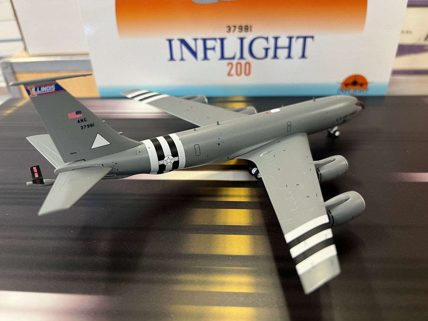 InFlight200 IF135USA7981 1:200 USAF Boeing KC - 135R 63 - 7981