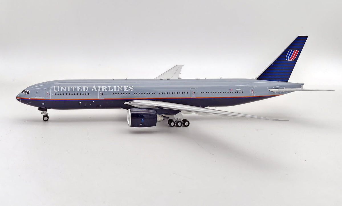 InFlight200 IF772UA1123 United Grey Top 777 - 200 N786UA
