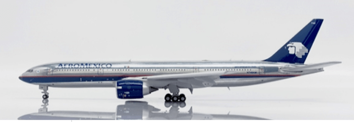 JC Wings JC4AMX0025A 1:400 Aeromexico Boeing 777 - 200ER N745AM (Flaps Down)