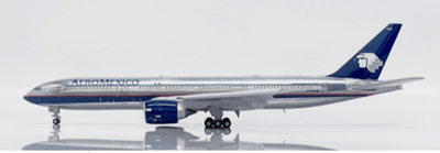 JC Wings JC4AMX0025A 1:400 Aeromexico Boeing 777 - 200ER N745AM (Flaps Down)