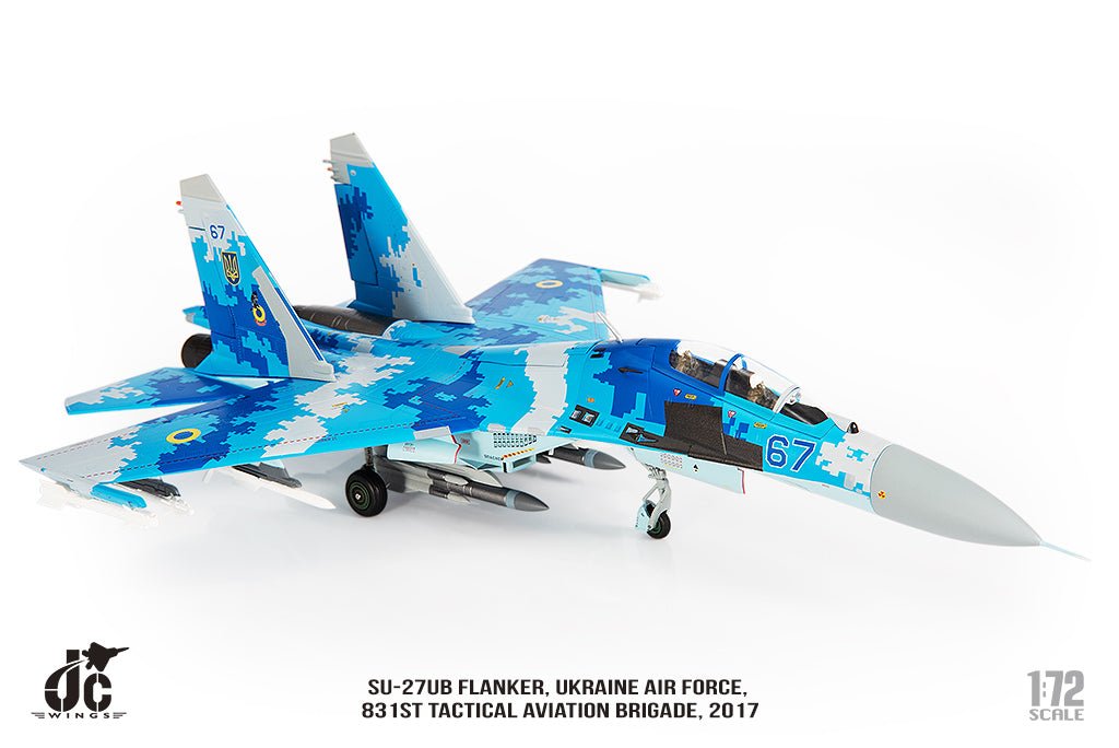 JC Wings JCW - 72 - SU27 - 012 Sukhoi SU - 27UB Flanker Ukraine Air Force, 831st Tactical Aviation Brigade, 2017