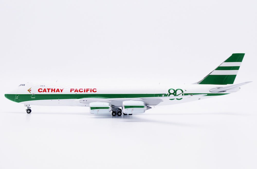 JC Wings SA2115A 1:200 Cathay Pacific Airbus A350-900XWB "80th Anniversary" "Flaps Down" B-LRJ
