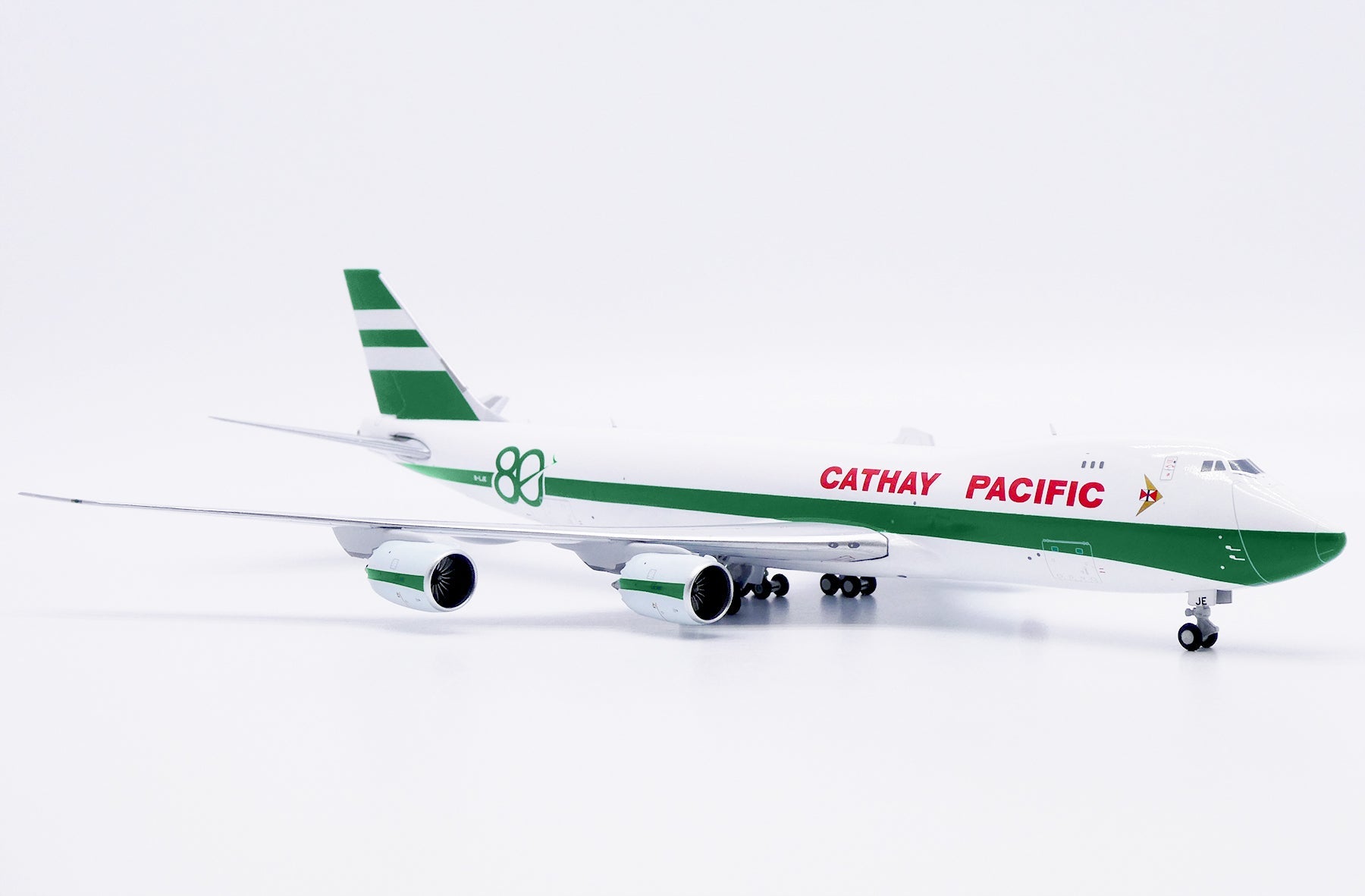 JC Wings SA4115 1:400 Cathay Pacific Boeing 747-8F "80th Anniversary" B-LJE