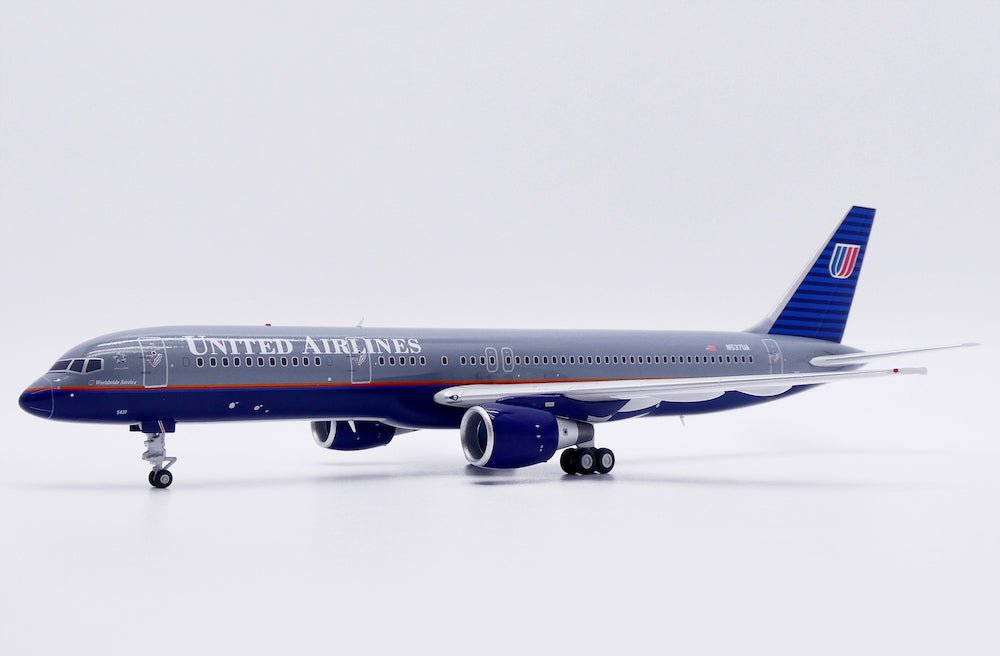 JC Wings XX20219 1:200 United Airlines Boeing 757 - 200 "Battleship" Reg: N537UA