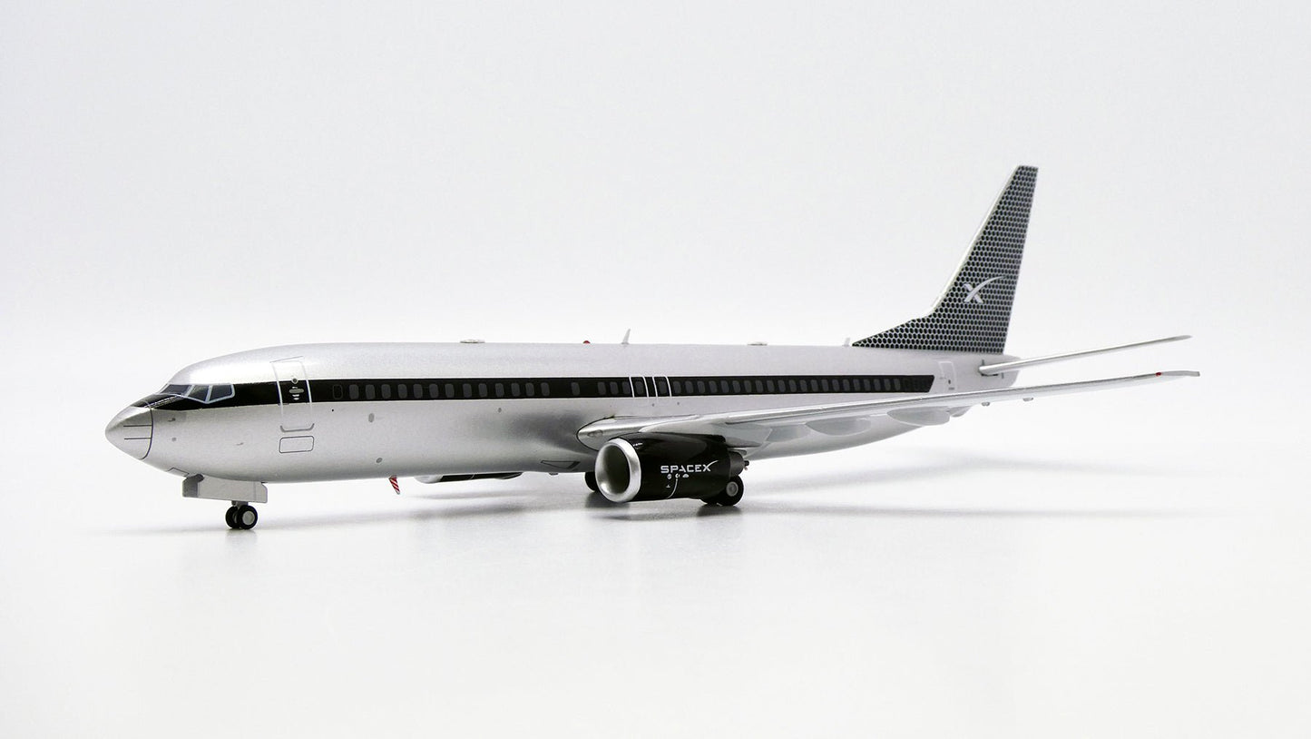 JC Wings XX20558 1:200 SpaceX Boeing 737-800 Reg: N154TS