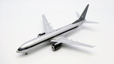 JC Wings XX20558 1:200 SpaceX Boeing 737-800 Reg: N154TS
