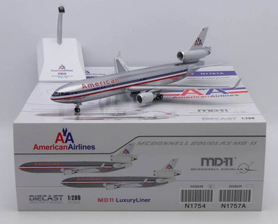 JC Wings XX20638 1:200 American Airlines McDonnell Douglas MD-11 "Polished" Reg: N1754