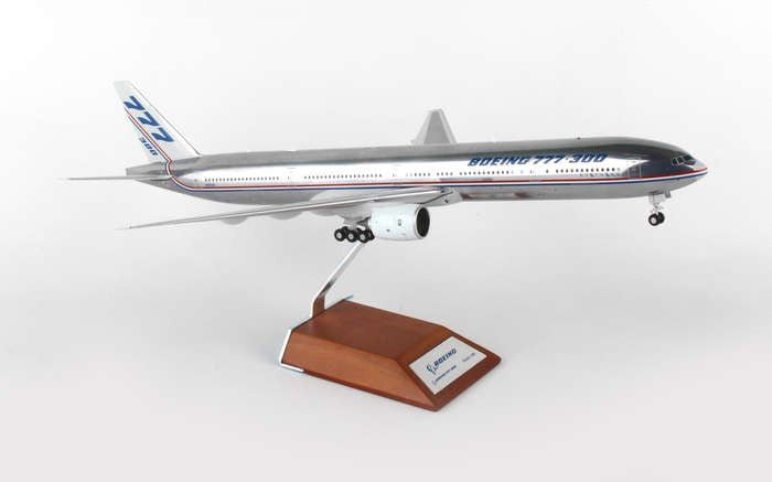 JC Wings XX2237 1:200 Boeing 777 - 300 "House Colors"