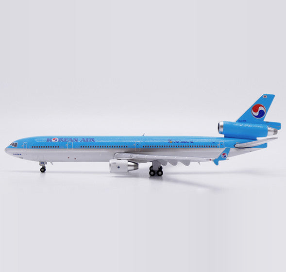 JC Wings 1:400 scale Korean Air McDonnell Douglas MD-11 "Visit Korea 94" Reg: HL7375 diecast model airplane
