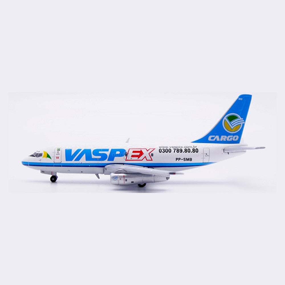 JC Wings 1:400 VASPEX Boeing 737-200F Reg: PP-SMB diecast model aircraft — SKU XX40717