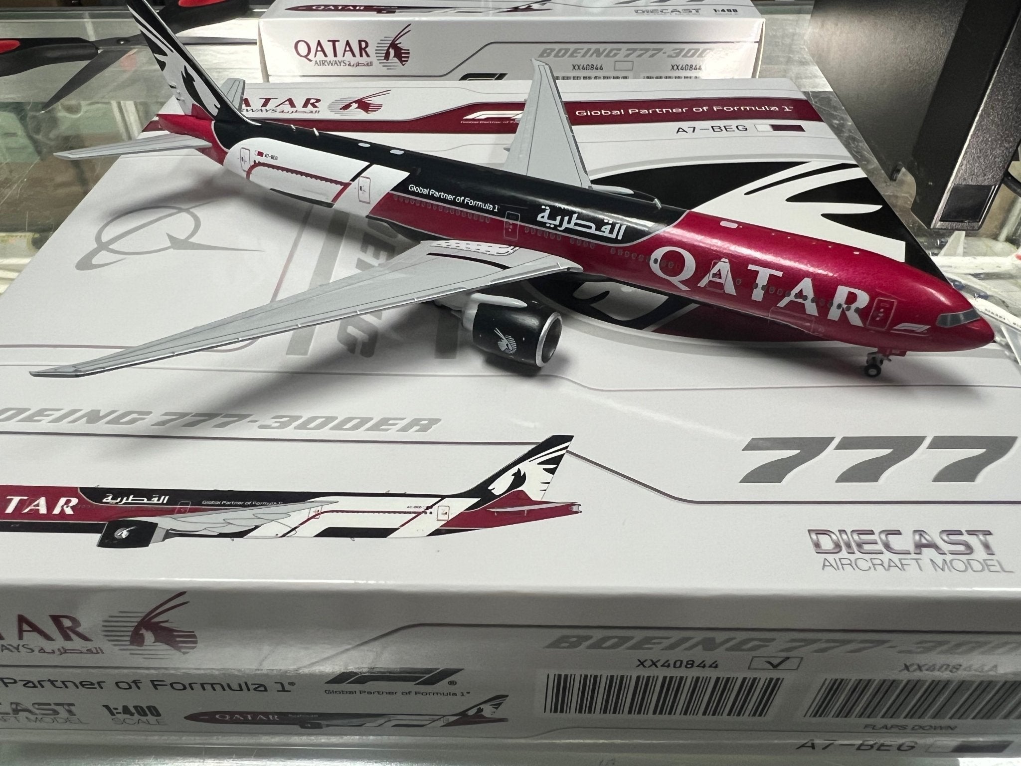 カタール航空 777-300ER A7-BEG 1/400 JC Wings XX40844 1:400 Qatar Airways Boeing 777-300ER 