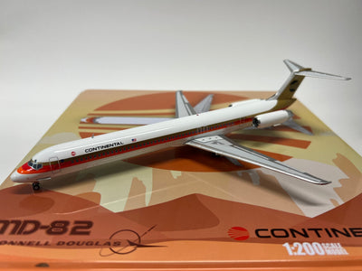 Jet-X Models JX024-2-002 1:200 Continental MD-82 Polished N802NY