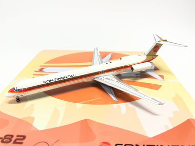 Jet-X Models JX024-2-003 1:200 Continental MD-82 Polished N816NY