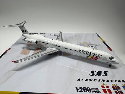 Jet-X Models JX024-2-010 1:200 Scandinavian SAS MD-81 OY-KHN