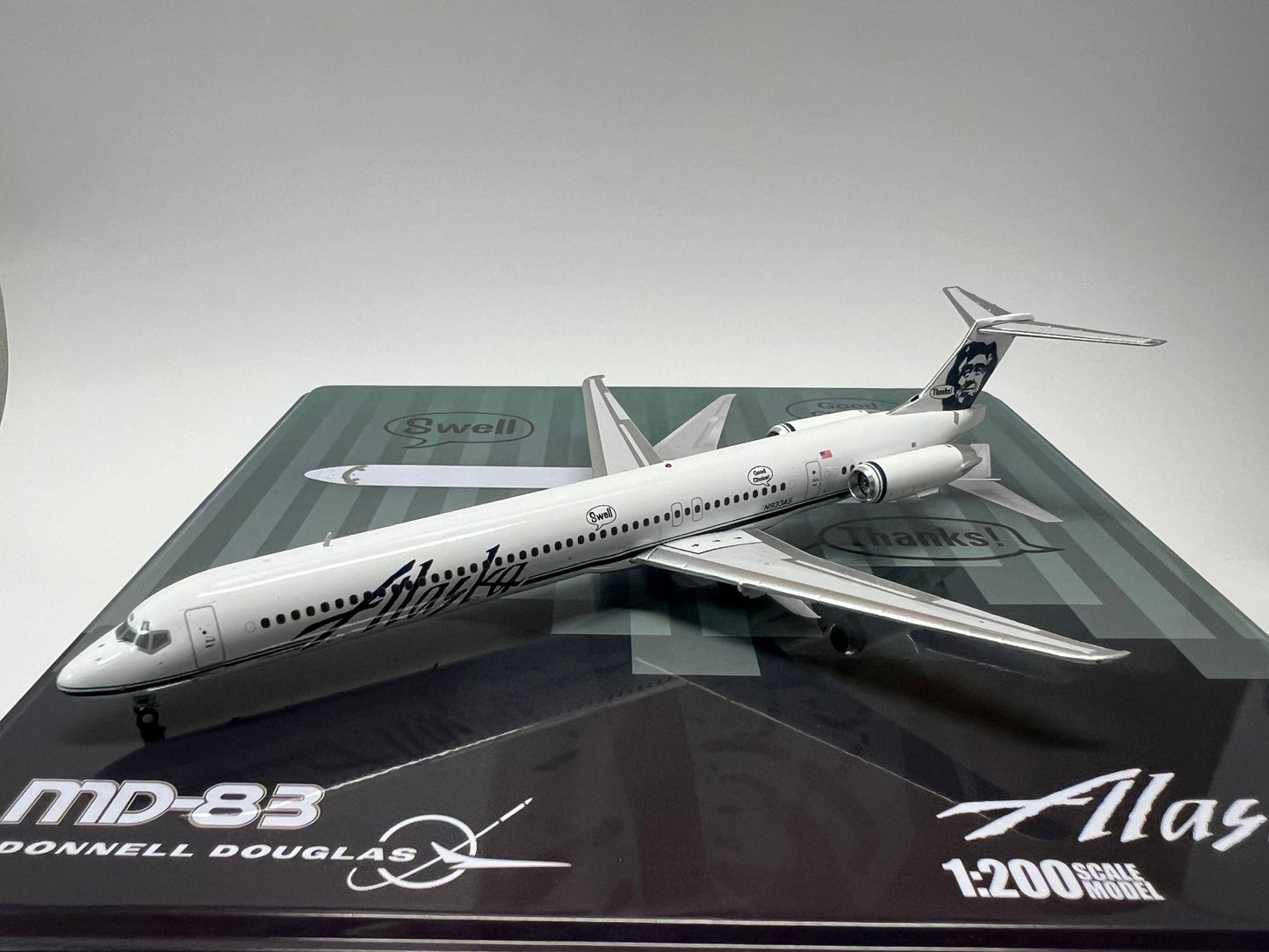 Jet-X Models JX024-2-014 1:200 Alaska MD-83 New Color N933AS