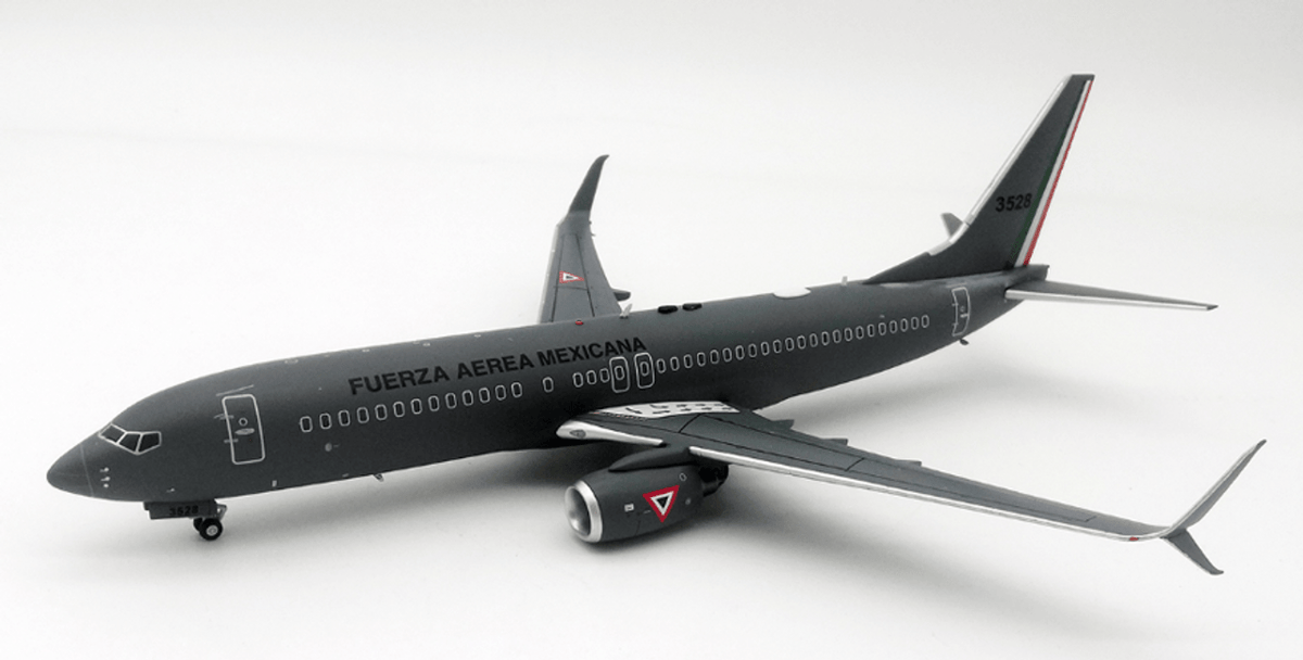 *JFox JF - 737 - 8 - 002 1:200 Mexico Air Force Boeing 737 - 800 3528