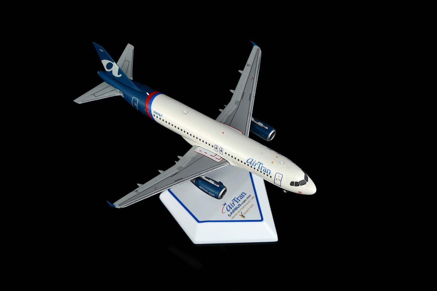 Legacy Jets LJ11516 - 6 1:400 Scale AirTran Airbus A320 - 233 N951LF