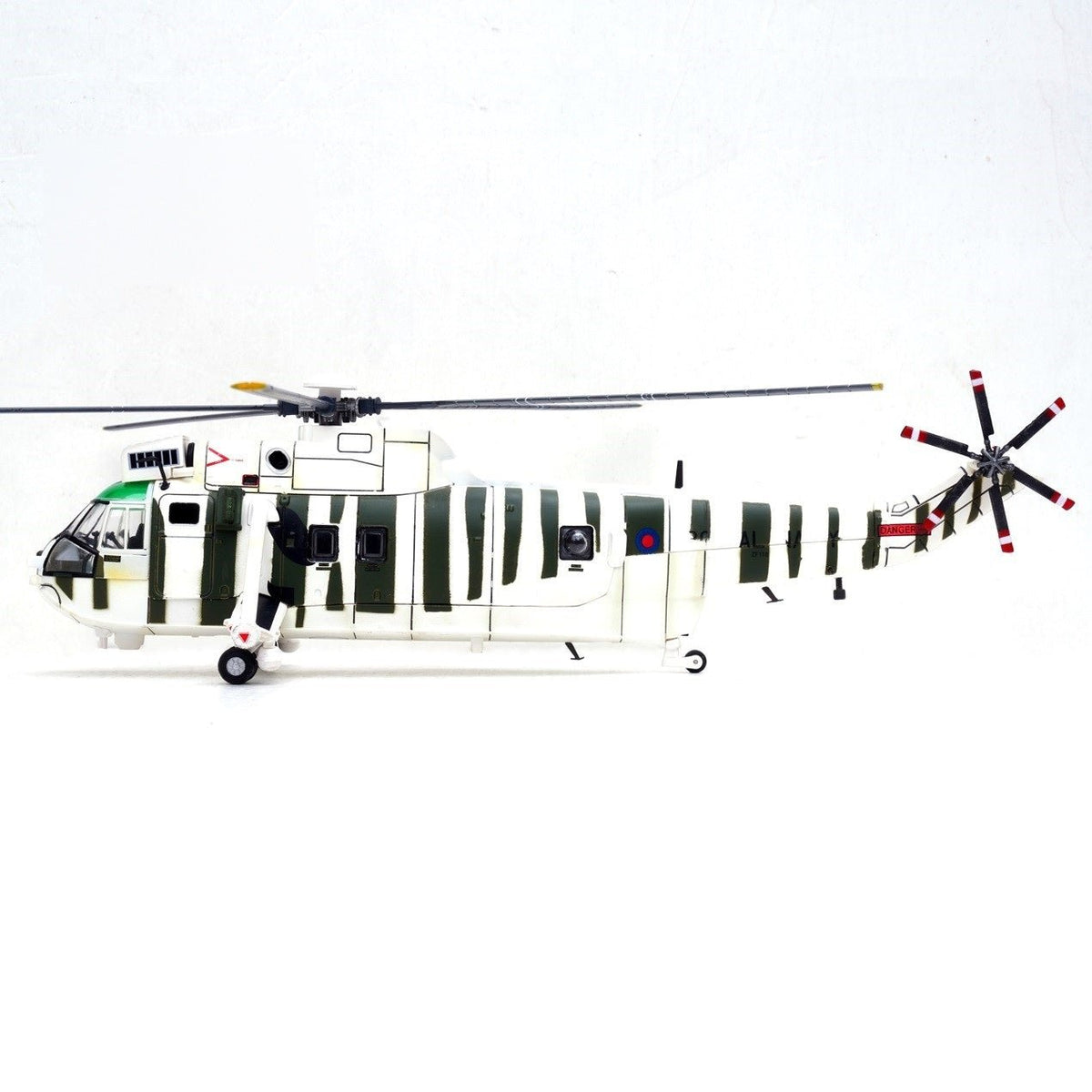 Legion Models LEG-14008LI 1:72 Westland Sea King HC.4 ZF118, 845 Naval Air Squadron, British Royal Navy Fleet Air Arm, Exercise Clockwork, Bardufoss, Norway, 1988