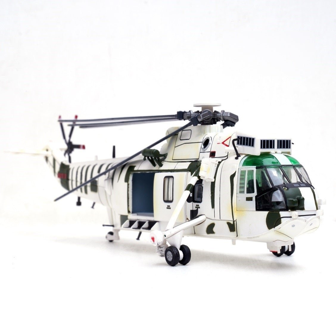 Legion Models LEG-14008LI 1:72 Westland Sea King HC.4 ZF118, 845 Naval Air Squadron, British Royal Navy Fleet Air Arm, Exercise Clockwork, Bardufoss, Norway, 1988
