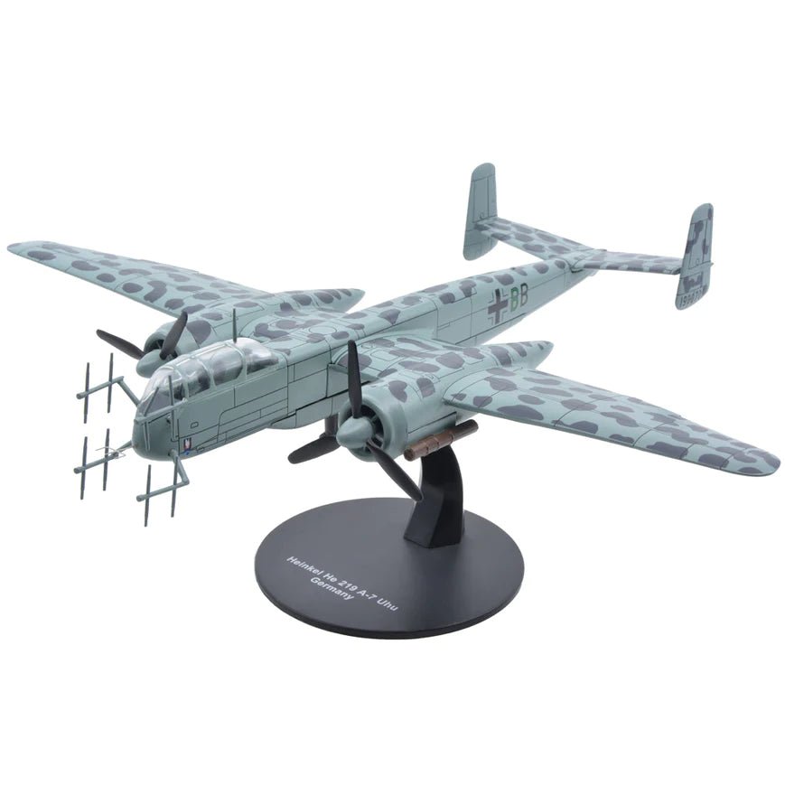 Motor City Classics 27286 - 00 1:72 Heinkel HE 219 A - 7 UHU Germany