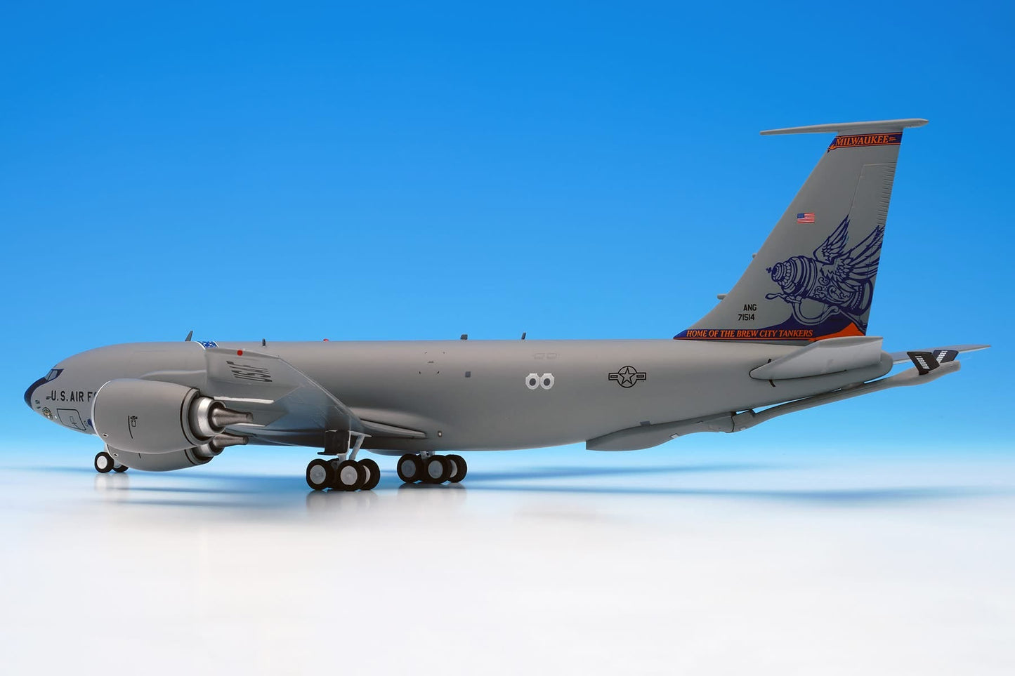 MTS Exclusive MTS135USAF1514 1:200 Boeing KC-135R Stratotanker 57-1514 128th ARW, Wisconsin ANG Signature Edition